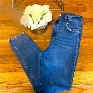 Vintage High Rise skinny jeans TRF